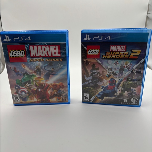LEGO Marvel Super Heroes PS4 Game Set Blue Cases